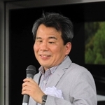 内覧会であいさつした国立民族学博物館の広瀬浩二郎准教授＝大阪府吹田市千里万博公園、国立民族学博物館