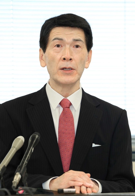 神戸市長選の公約を発表する中川暢三氏＝２１日午後、神戸市役所（撮影・鈴木雅之）