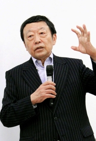 寺脇研さん＝神戸市中央区、神戸市勤労会館