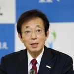 神戸市長選の公約を発表する久元喜造氏＝３０日午後、神戸市役所（撮影・小林良多）