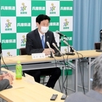 衆院選の対応などについて語る西村康稔衆院議員＝神戸市中央区中山手通５、自民党兵庫県連