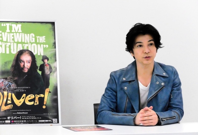 大阪公演に向け抱負を語る武田真治＝大阪市中央区