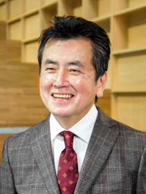 平野光俊氏