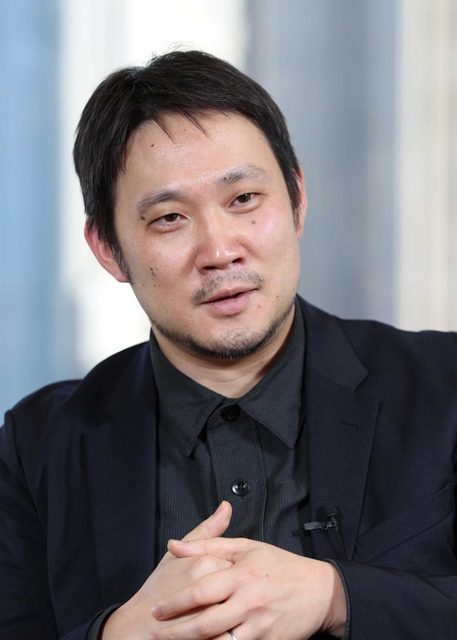 映画監督・濱口竜介さん（撮影・小林良多）