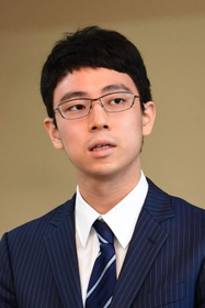 天元戦第４戦にむけて意気込みを語る一力遼天元＝洲本市小路谷、ホテルニューアワジ（撮影・坂井萌香）