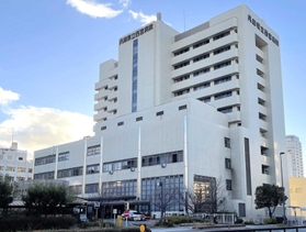 職員の連続勤務を巡って是正勧告を受けた兵庫県立西宮病院＝西宮市六湛寺町