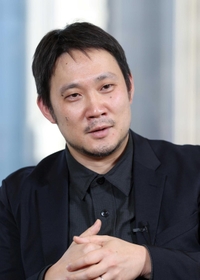 映画監督・濱口竜介さん（撮影・小林良多）