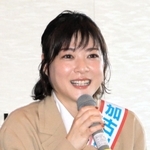 加古川市の魅力などを語る上野樹里さん＝加古川市役所