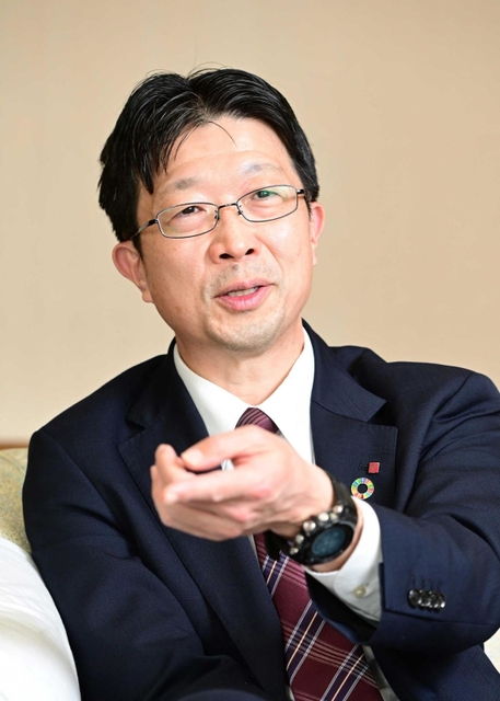 嶋田泰夫さん