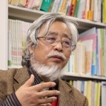 阪神・淡路大震災後、子どもの心のケアに尽力した冨永良喜教授＝神戸市中央区脇浜海岸通（撮影・長嶺麻子）