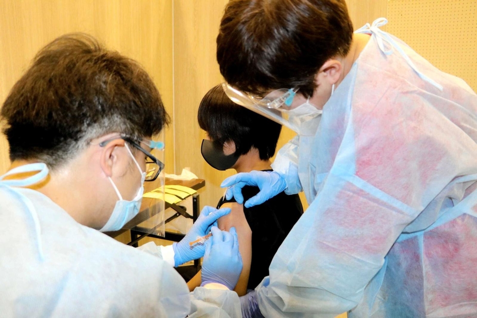 ５ １１歳の接種どうする 保護者 しばらく様子見 自治体 努力義務なくコロナ対応悩む 神戸新聞next 総合