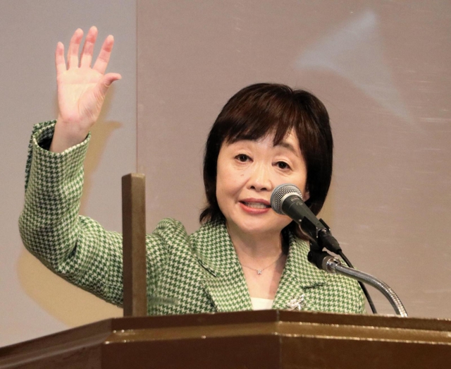 スポーツが持つ力をテーマに講演する増田明美さん＝神戸ポートピアホテル