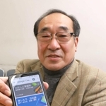 「『保健室』と称して保護者向け相談の時間も作っています」と話す山田良一教授＝神戸市内（撮影・大森　武）