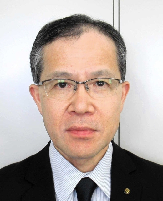 藤原俊平氏