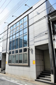 使用差し止めの仮処分が申し立てられた山健組事務所＝神戸市中央区花隈町