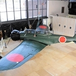 先行公開された「九七式艦上攻撃機」の模型＝加西市鶉野町
