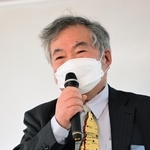最終講義で「減災とは巨大な自然に対し、小さな人間の足し算で立ち向かうこと」と語った室崎益輝教授＝１２日午後、神戸市中央区脇浜海岸通１（撮影・中西幸大）