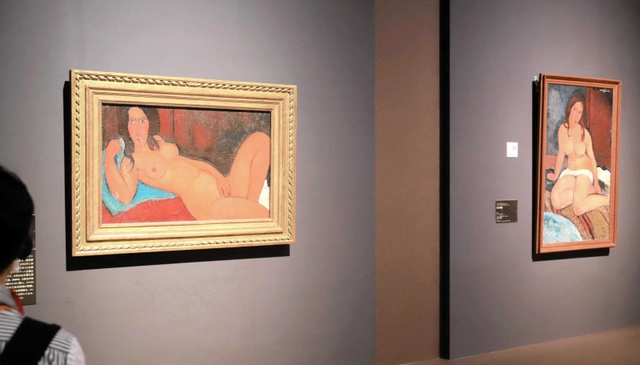 モディリアーニが同じモデルを描いた裸婦像２点が隣り合う＝大阪中之島美術館