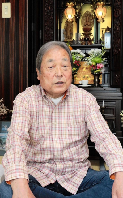 尼崎ＪＲ脱線事故で妻を亡くし、車両保存への思いを語る山本武さん＝西宮市