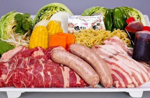 バーベキュー食材の一例（休暇村広報提供）