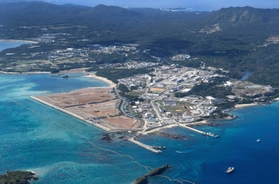 埋め立てが進む沖縄県名護市辺野古沿岸部