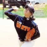 神戸弘陵高校の女子硬式野球部で活躍した高田さん（本人提供）