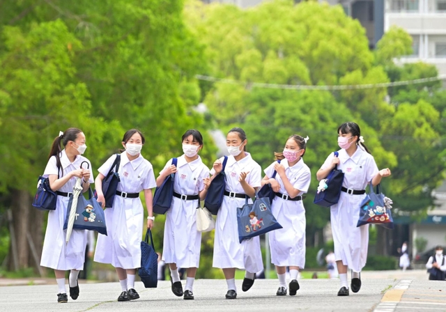 レプリカ 神戸松蔭女子高等学校 夏ワンピース(本格的)165cm セーラー服-