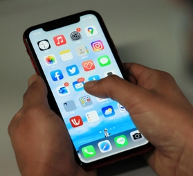 四六時中触っていることの多くなったスマートフォン