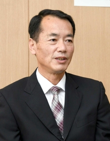 角田正文さん