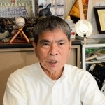 「沖縄が置かれている現状を学び、考えてほしい」と話す沖縄県人会兵庫県本部の具志堅和男会長＝尼崎市西長洲町２