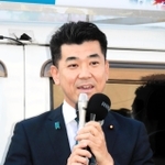 参院選を前に兵庫入りし、街頭で支持を訴える立憲民主党の泉健太代表＝２９日午後、西宮市（撮影・小谷千穂）