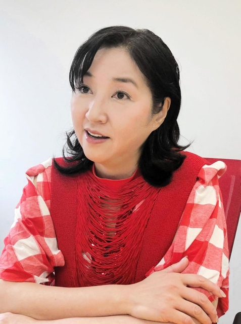 がんの闘病経験について語る愛華みれさん＝東京都内（提供写真）