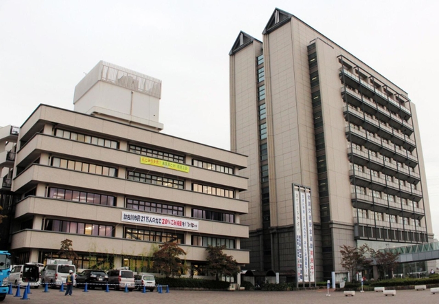 加古川市役所＝加古川市加古川町北在家