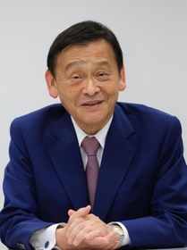 参院選兵庫選挙区に立候補した末松信介氏＝神戸新聞社（撮影・鈴木雅之）