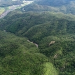 計画地周辺を上空から撮影した写真（上が北、赤穂市民の会提供）