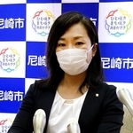 会見で再発防止策などについて話す尼崎市の稲村和美市長＝２３日午後、尼崎市役所