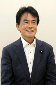 片山大介氏