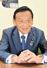 末松信介氏