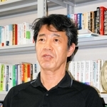 「スタートアップと中小企業を両輪に据えた成長戦略を」と話す神戸大大学院経営学研究科の忽那憲治教授＝神戸市灘区、神戸大