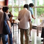 １０日投開票の参院選で、神戸新聞社は兵庫県内７６カ所で出口調査を行い、２６７４人から回答を得た。（四捨五入の関係で、比率の合計は必ずしも１００％にならない）