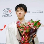 叡王を防衛した藤井聡太五冠＝５月２４日、千葉県柏市