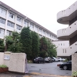 西宮北高校の校舎＝１４日午後、西宮市苦楽園二番町（撮影・池田大介）
