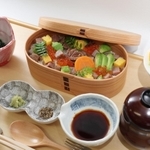 藤井聡太王位が注文した「神戸牛肉ちらし膳」＝神戸市北区有馬町、中の坊瑞苑（撮影・長嶺麻子）