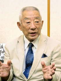 安井俊彦さん