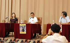 ミャンマーに拘束された久保田徹さんの解放を求めて会見する友人たち＝東京都内