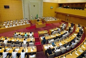 神戸市会の本会議場＝神戸市中央区