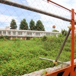 「少年Ａ」が収容された関東医療少年院の跡地。今はもう使われていない＝６月、東京都府中市