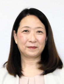 長崎久美氏