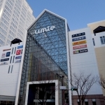 神戸ハーバーランドの商業施設「ｕｍｉｅ」＝神戸市中央区