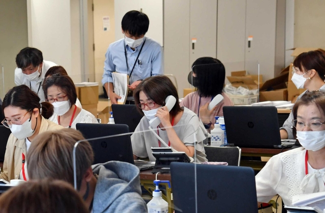 発生届の対象外となる患者を登録し、支援の希望を受け付けている兵庫県の「陽性者登録支援センター」＝９月２６日、神戸市中央区東川崎町１